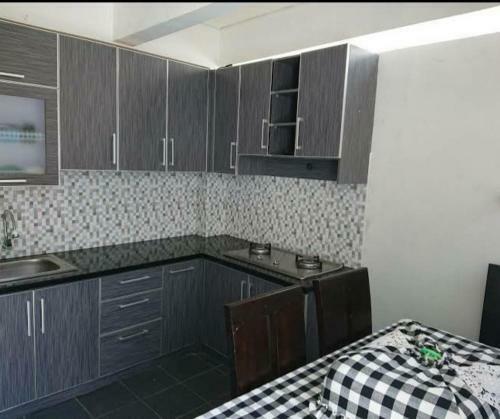 W House Dagati