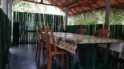 Hotel Evergreen Hostel