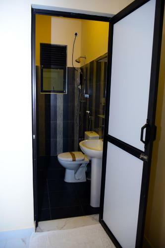 Hostal Tahala Transit Home