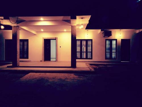 Kingdom Gate Hotel