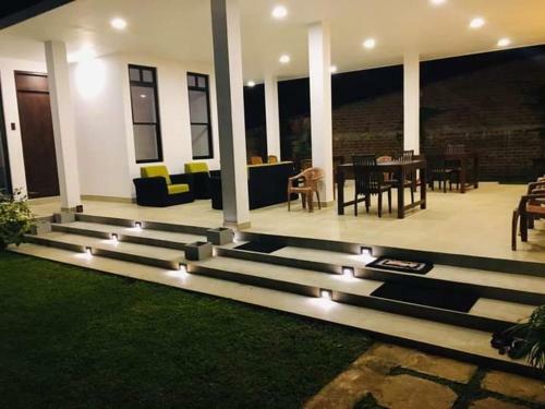 Golden Ray Villa