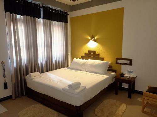Hotel Pinnacle Villa