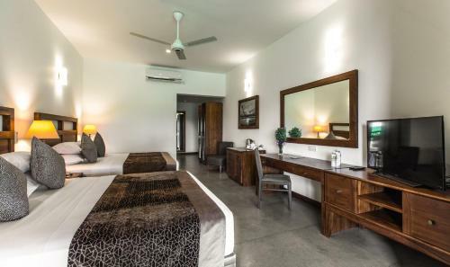 Hotel Earl's Rajarata