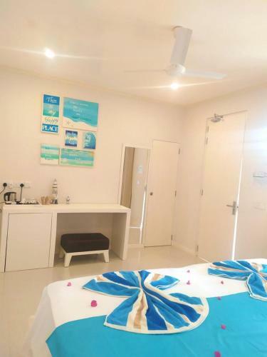 Hotel Hevana Holidays