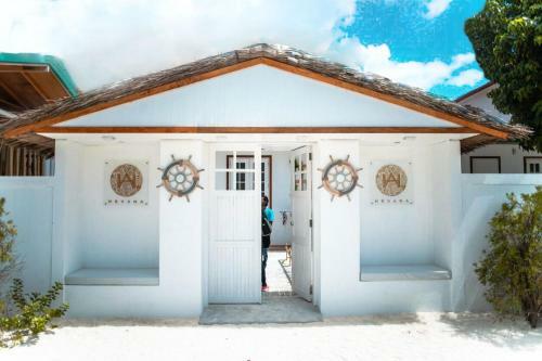 Hotel Hevana Holidays