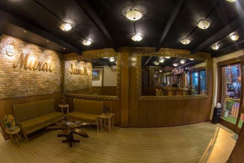 Mural Hostel