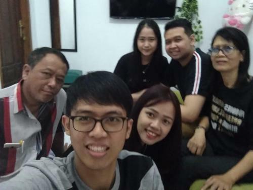 Hostal R2 Guest House