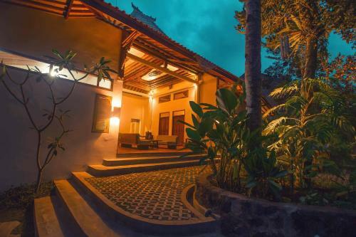 Adara Homestay