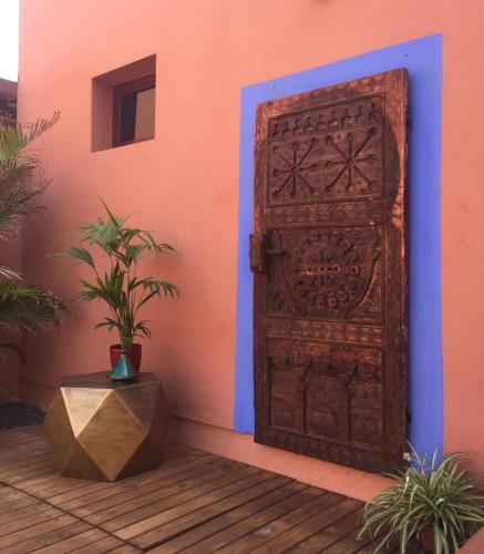 Ven A Las Mil Y UNA Noches Cerca de Corralejo .