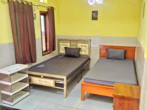 Bed & Breakfast Kelapa Gading Villas