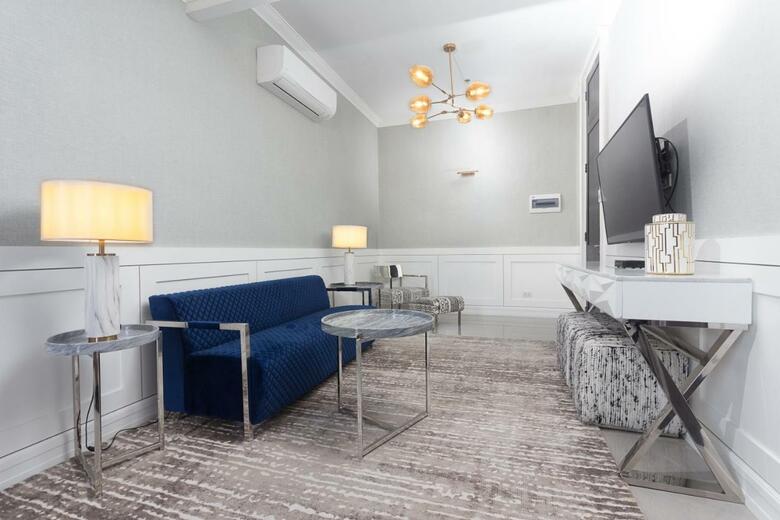 Hotel Stonehill Suites