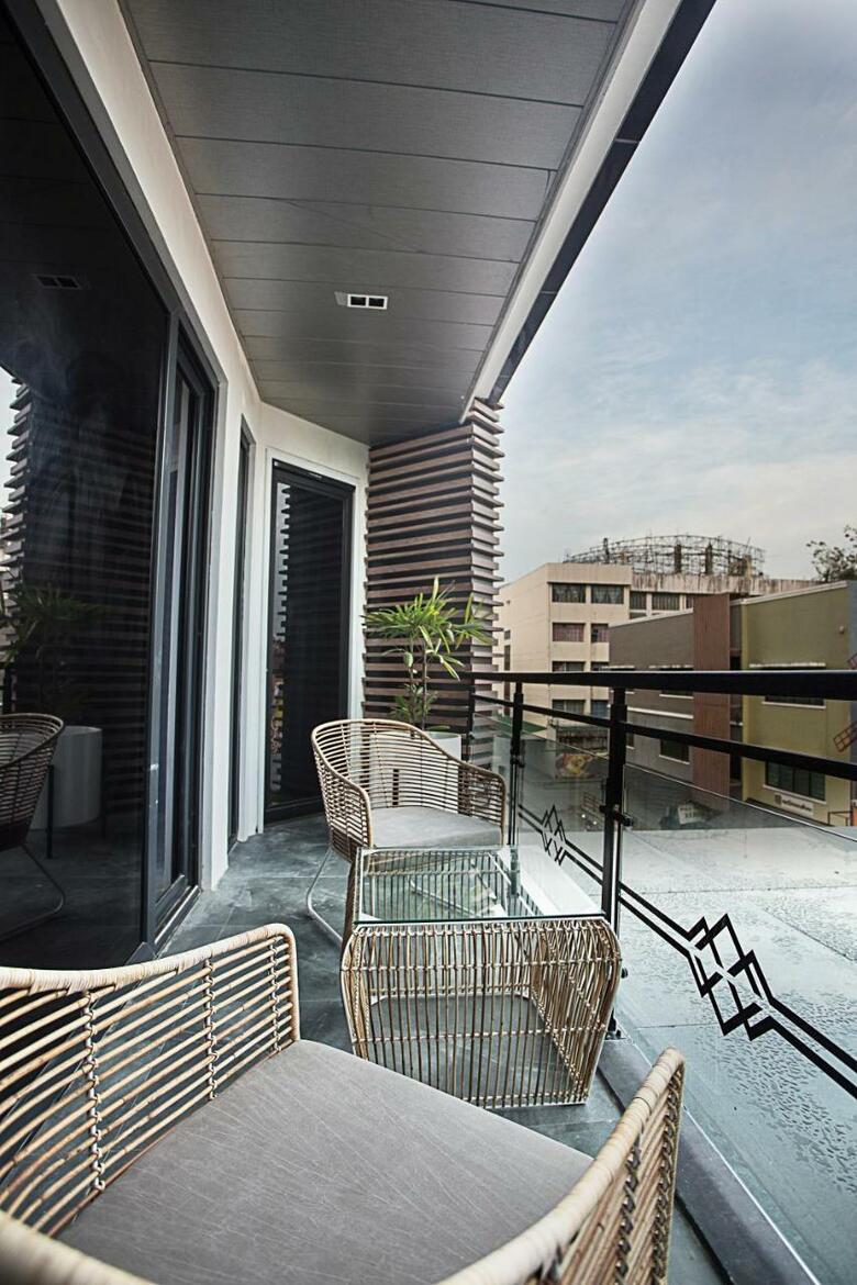 Hotel Stonehill Suites