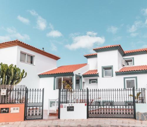 Villa Veaco Beach With Jacuzzi And Private Pool