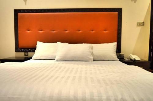Hotel Al-jazeera Lodges