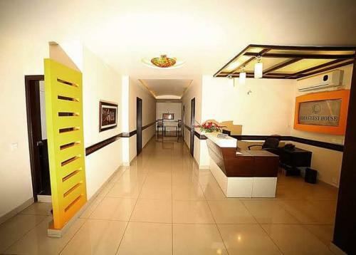 Hostal Hira Guest House