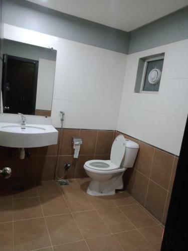 Hostal Hira Guest House