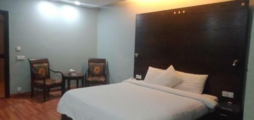 Hostal Hira Guest House