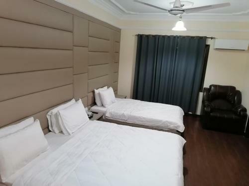 Hostal Mortal Hotel