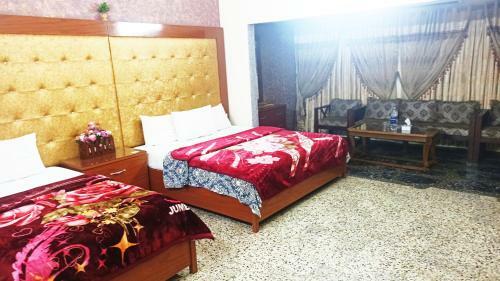 Hostal Rehaish