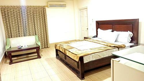 Hostal Rehaish