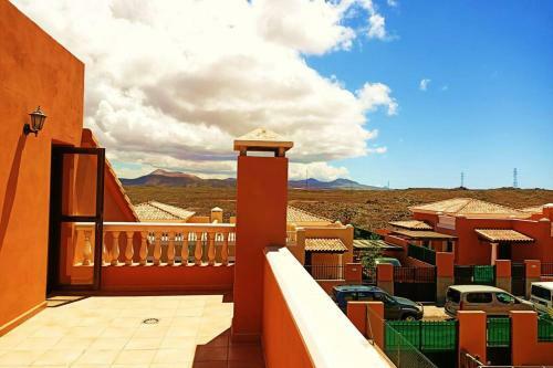Casa Shakka Rocka: Lux Villa With Pool And View