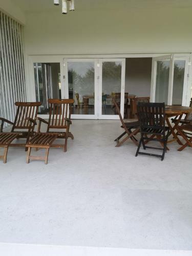Villa Pd High Top Bungalow Homestay