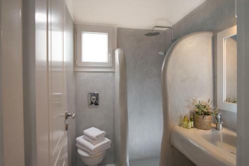 Hostal Apollon Rooms
