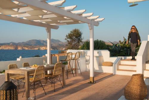Hostal Apollon Rooms