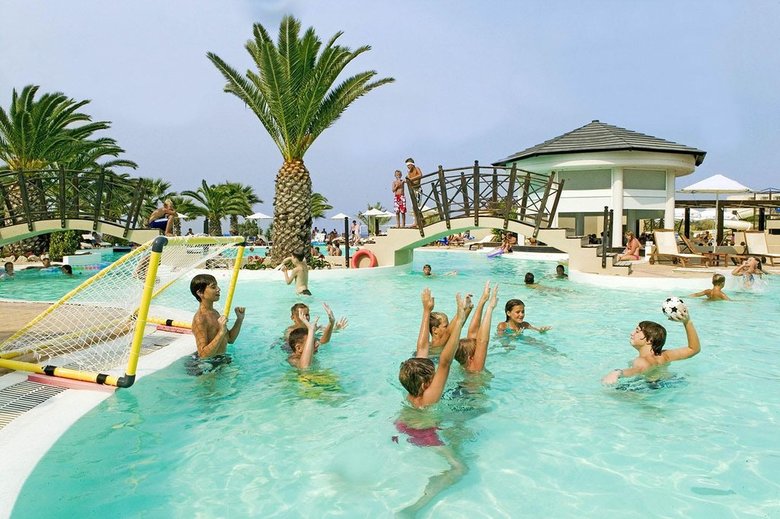 D'andrea Mare Beach Hotel