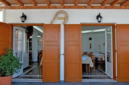 Alex Hotel