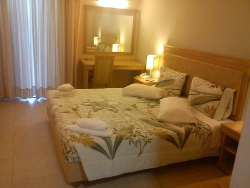 Glyfada Beach Hotel