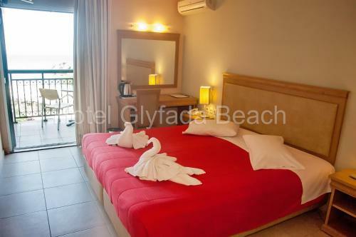 Glyfada Beach Hotel