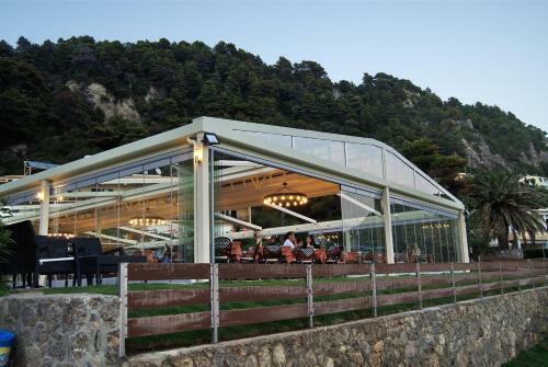 Glyfada Beach Hotel