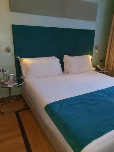 Hotel Korifi Suites
