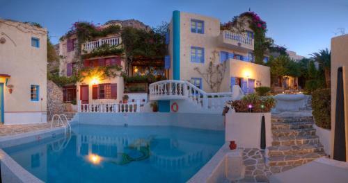 Hotel Korifi Suites