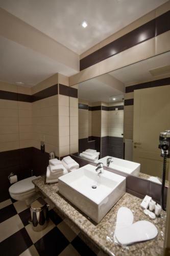 Hotel Mir
