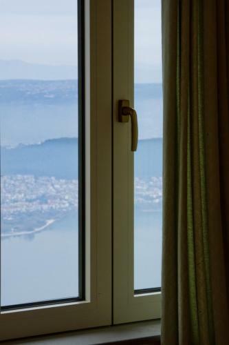 Hotel Mir