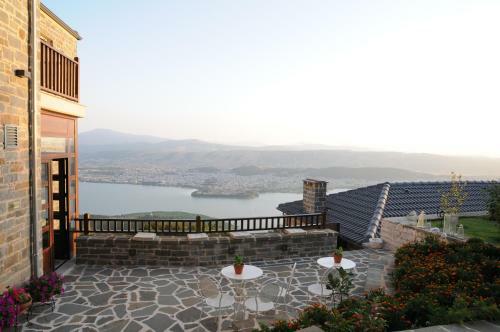 Hotel Mir