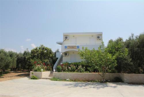 Dm Apartments