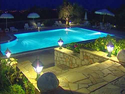 Hostal Anatoli Labreon