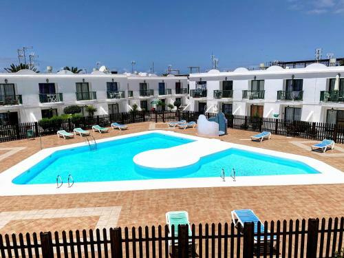 Apartamento Sea Breeze Residencial San Valentin