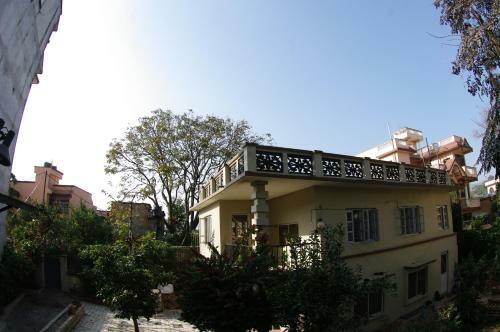 Hostal Laughing Buddha Hotel & Garden Theater