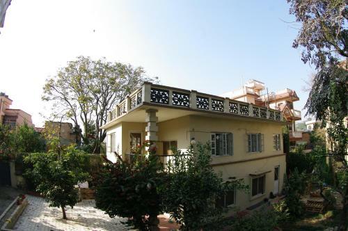Hostal Laughing Buddha Hotel & Garden Theater