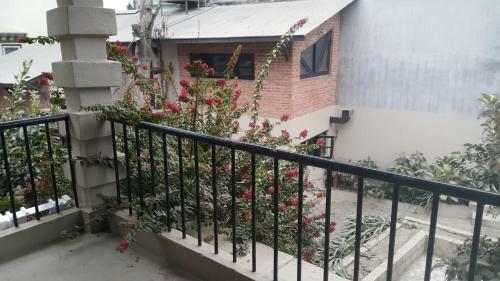 Hostal Laughing Buddha Hotel & Garden Theater