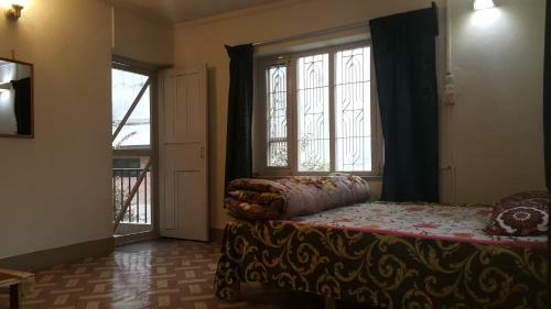Hostal Laughing Buddha Hotel & Garden Theater
