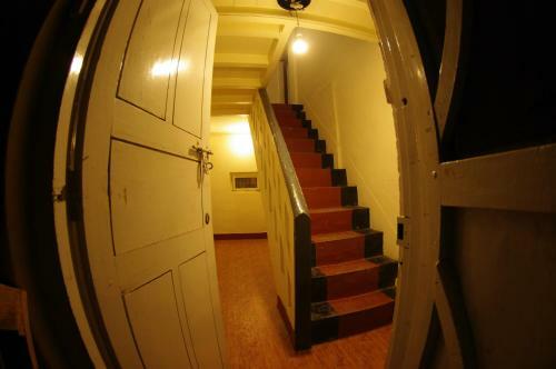 Hostal Laughing Buddha Hotel & Garden Theater