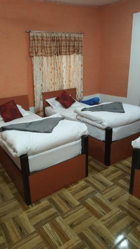 Bed & Breakfast Bnb Royal Tourist House