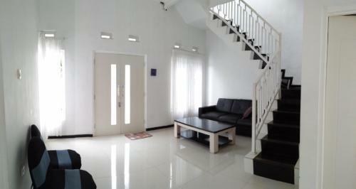 Permata Villa II
