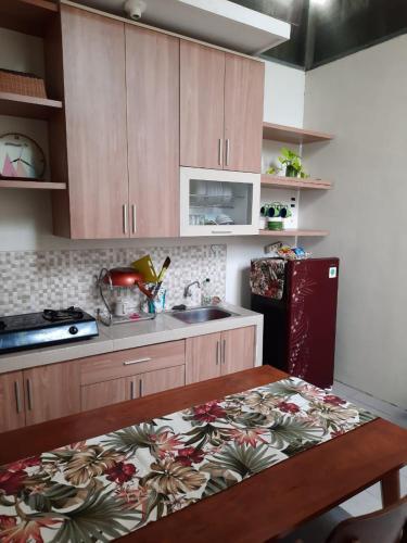 Villa Blossom Kayana Regency E7