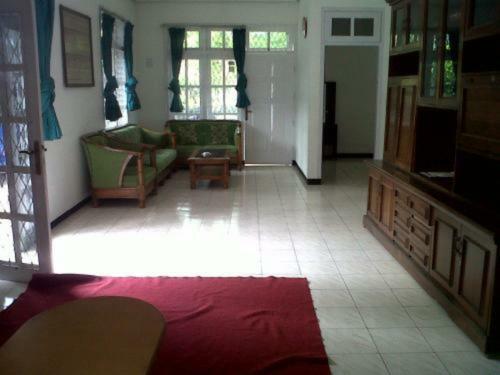 Hostal Griya Putih